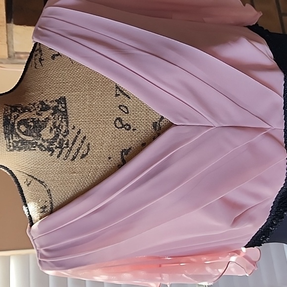 ENFOCUS Dress - Picture 3 of 9